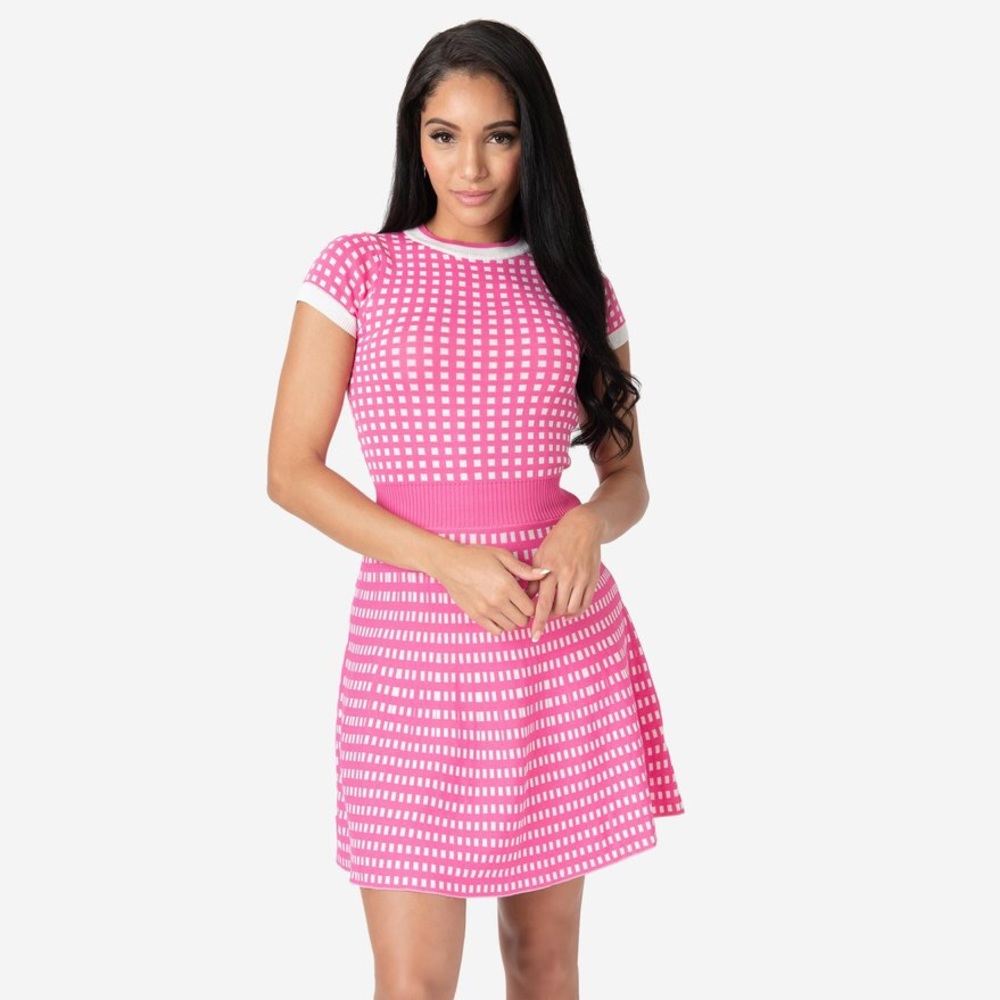 Pink gingham dress unique vintage